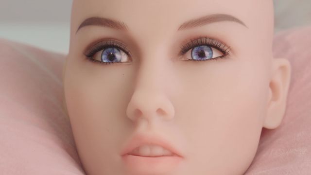 Unboxing – deine Traumfrau ist angekommen